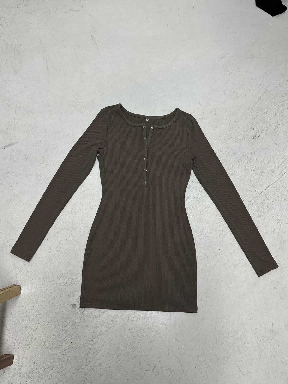 Strickkleid mit Henley-Ausschnitt und Druckknopfleiste für Damen