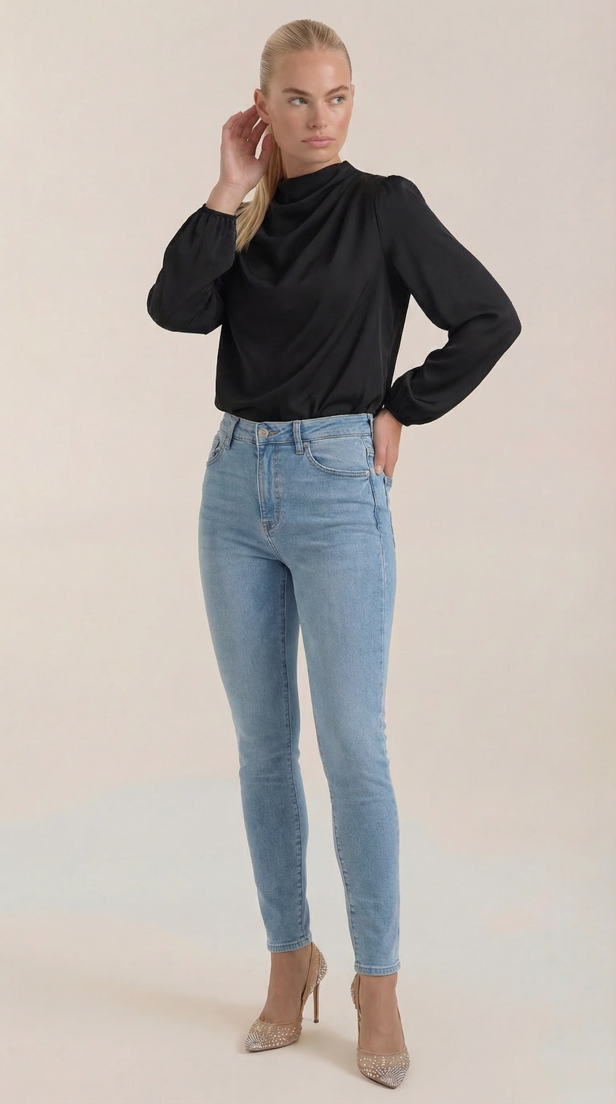 Bluse mit Drapierung und Raffung am Ausschnitt für Damen - Schwarz
