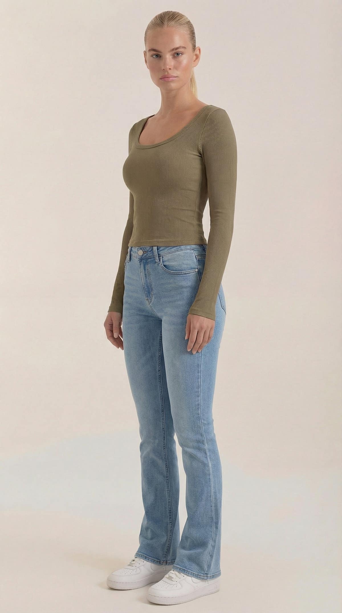 Langarmshirt mit U-Ausschnitt vorne und hinten für Damen