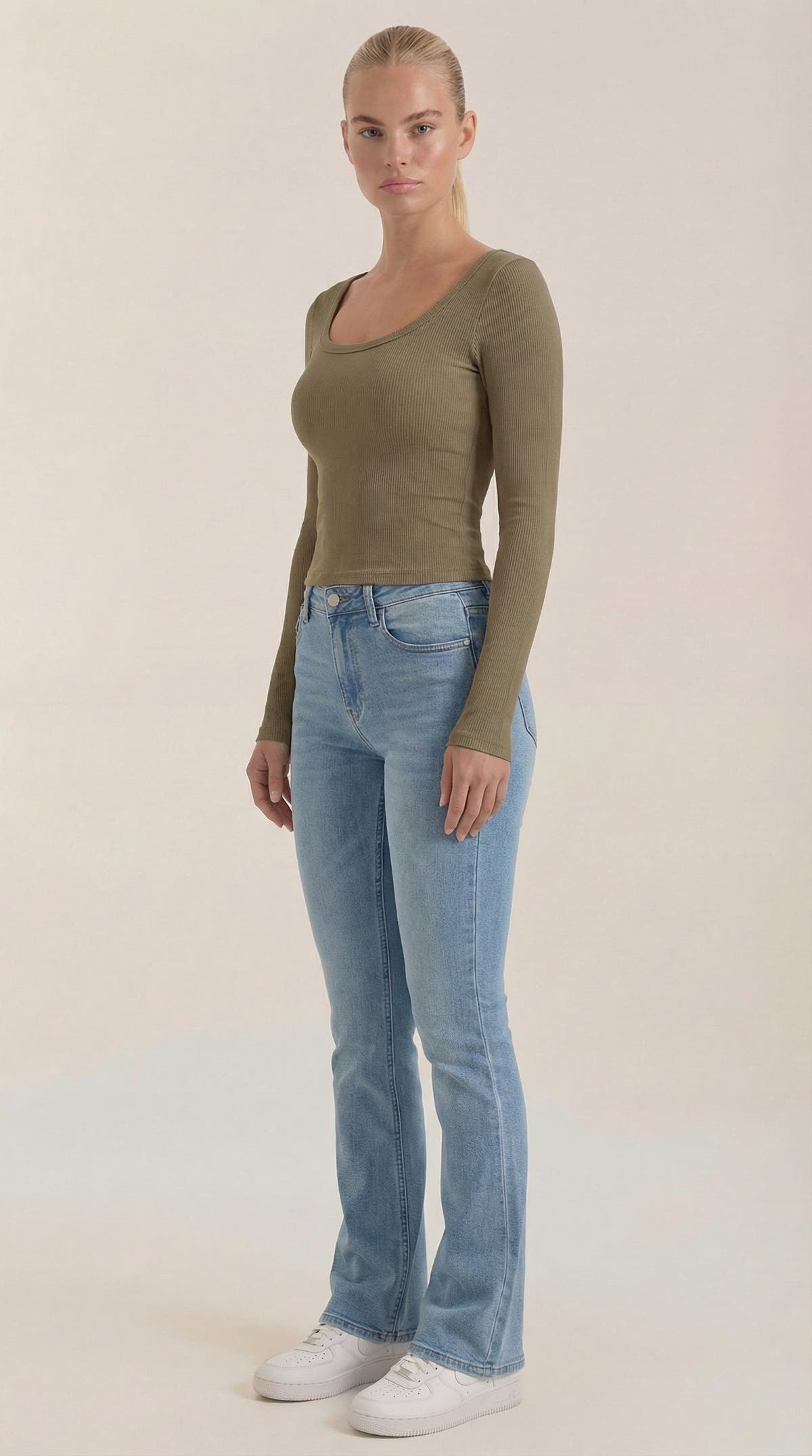 Langarmshirt mit U-Ausschnitt vorne und hinten für Damen