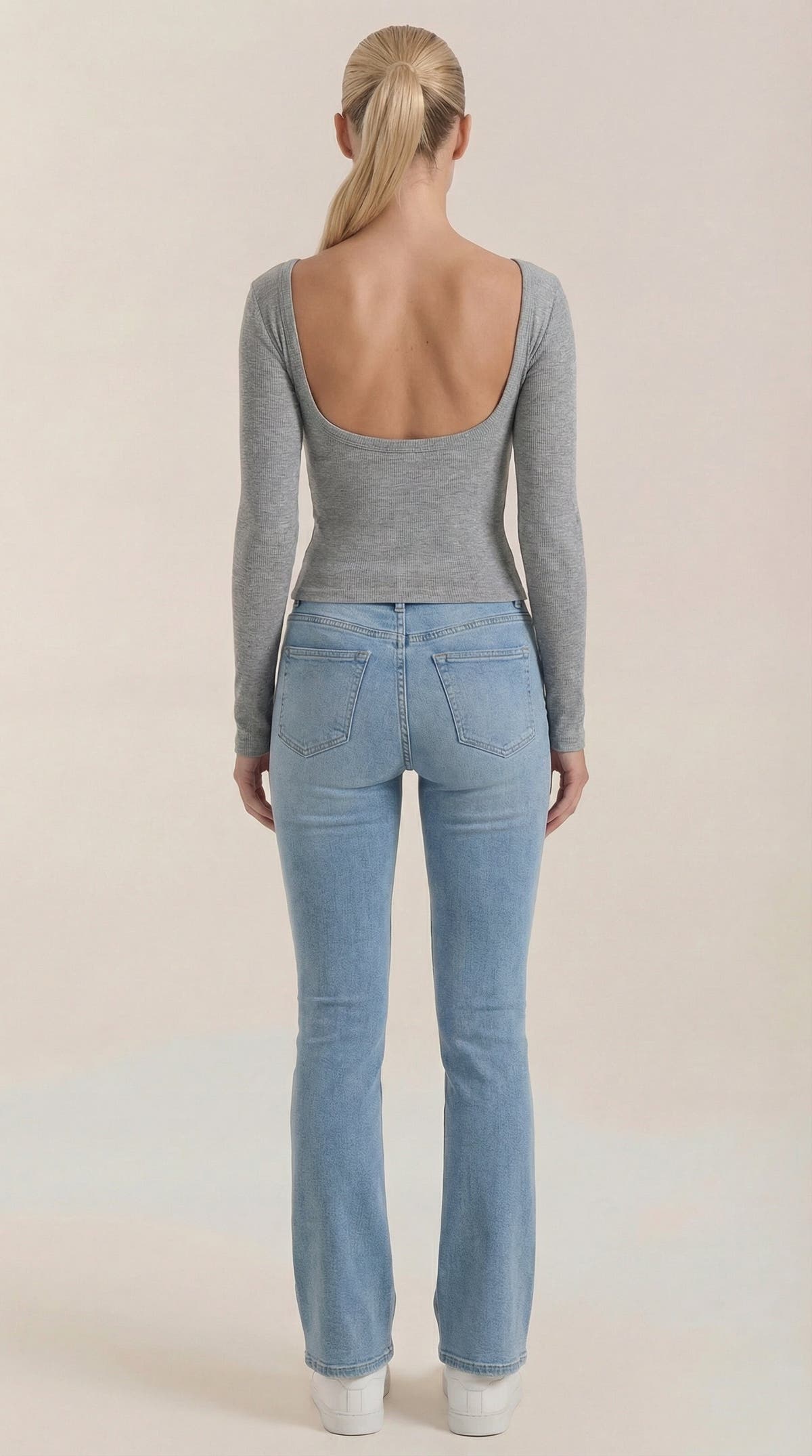 Langarmshirt mit U-Ausschnitt vorne und hinten für Damen