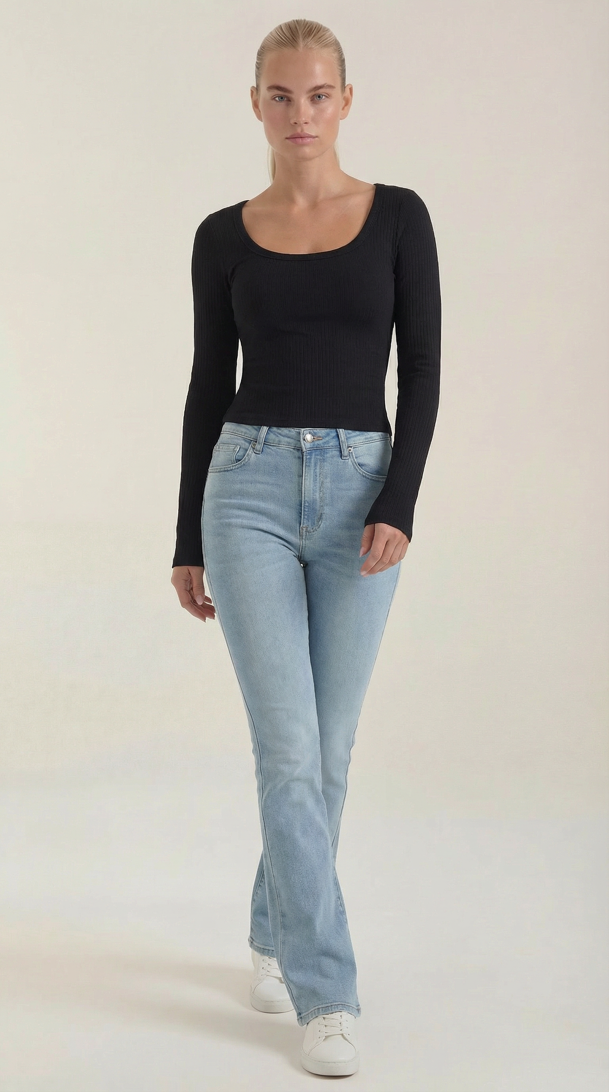 Langarmshirt mit U-Ausschnitt vorne und hinten für Damen - Schwarz