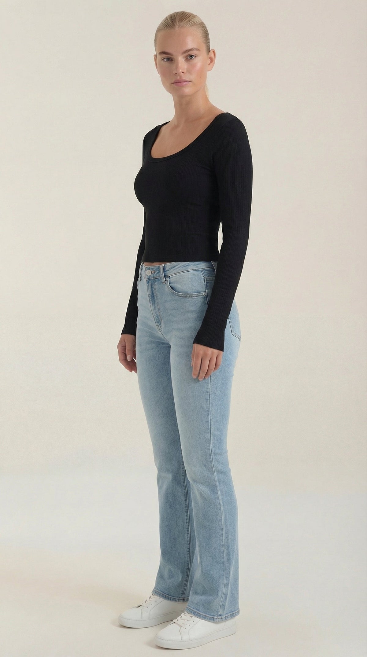 Langarmshirt mit U-Ausschnitt vorne und hinten für Damen