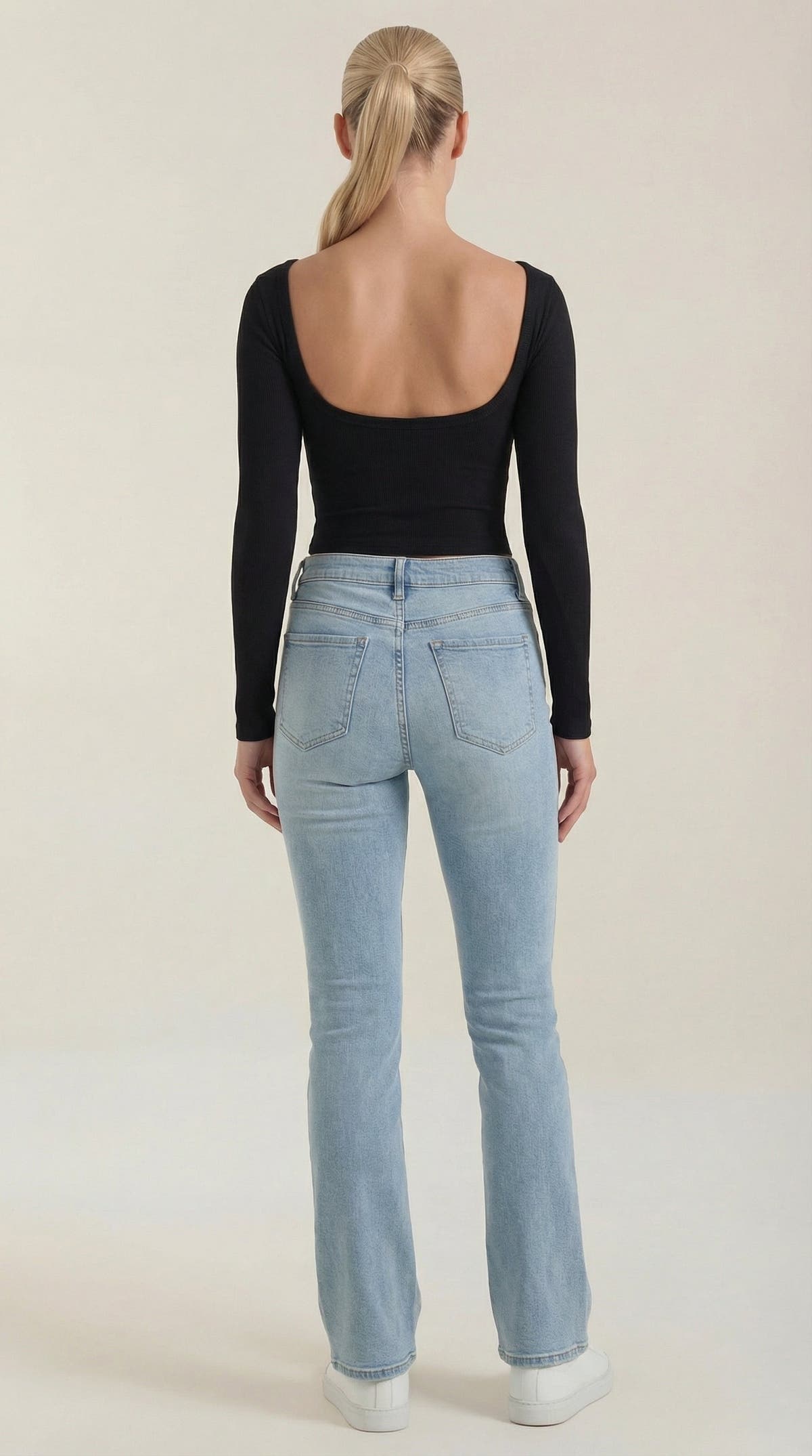 Langarmshirt mit U-Ausschnitt vorne und hinten für Damen