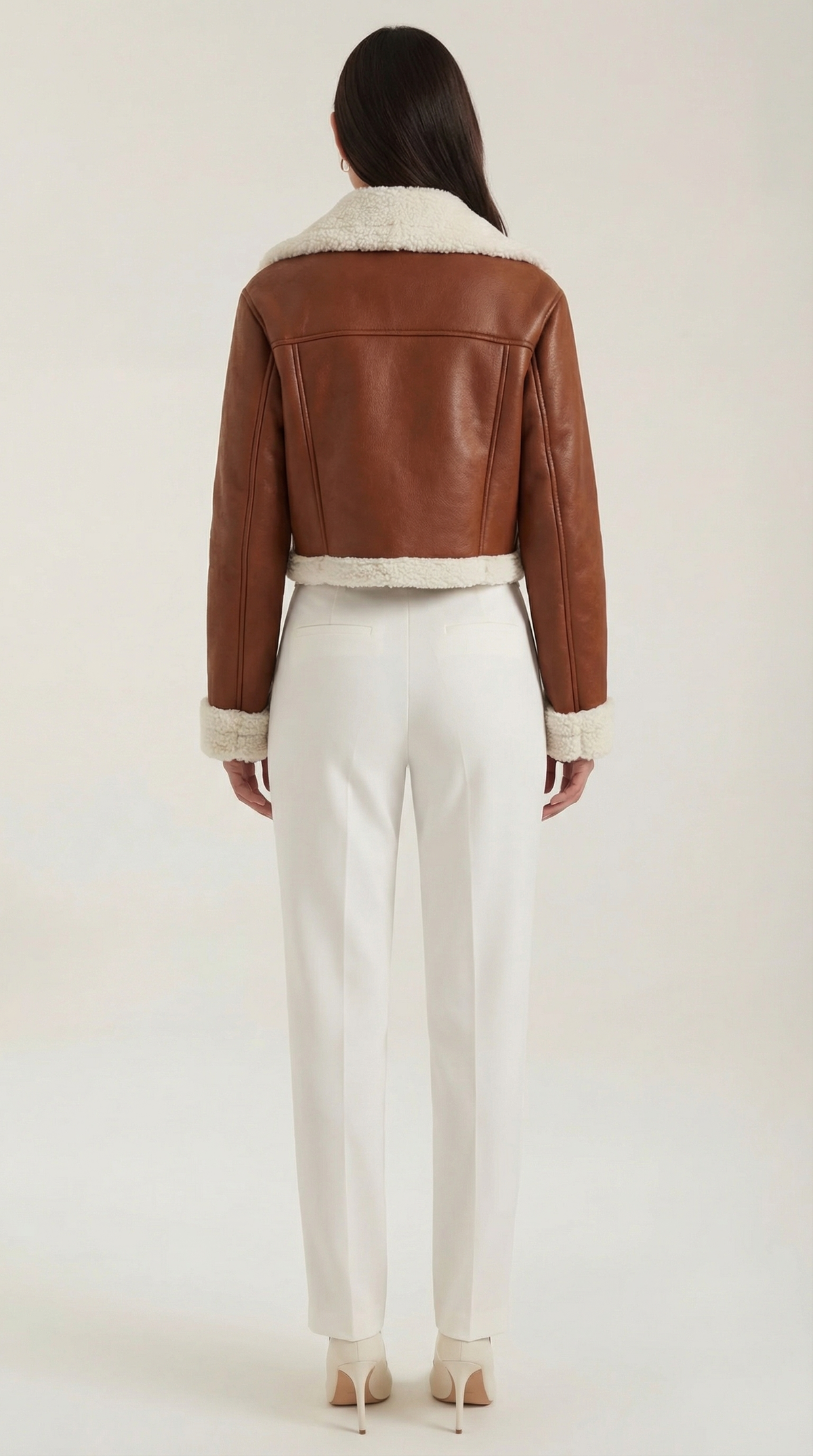 Jacke im Pilotenstil mit Kunstfellbesatz und kurzem Schnitt für Damen