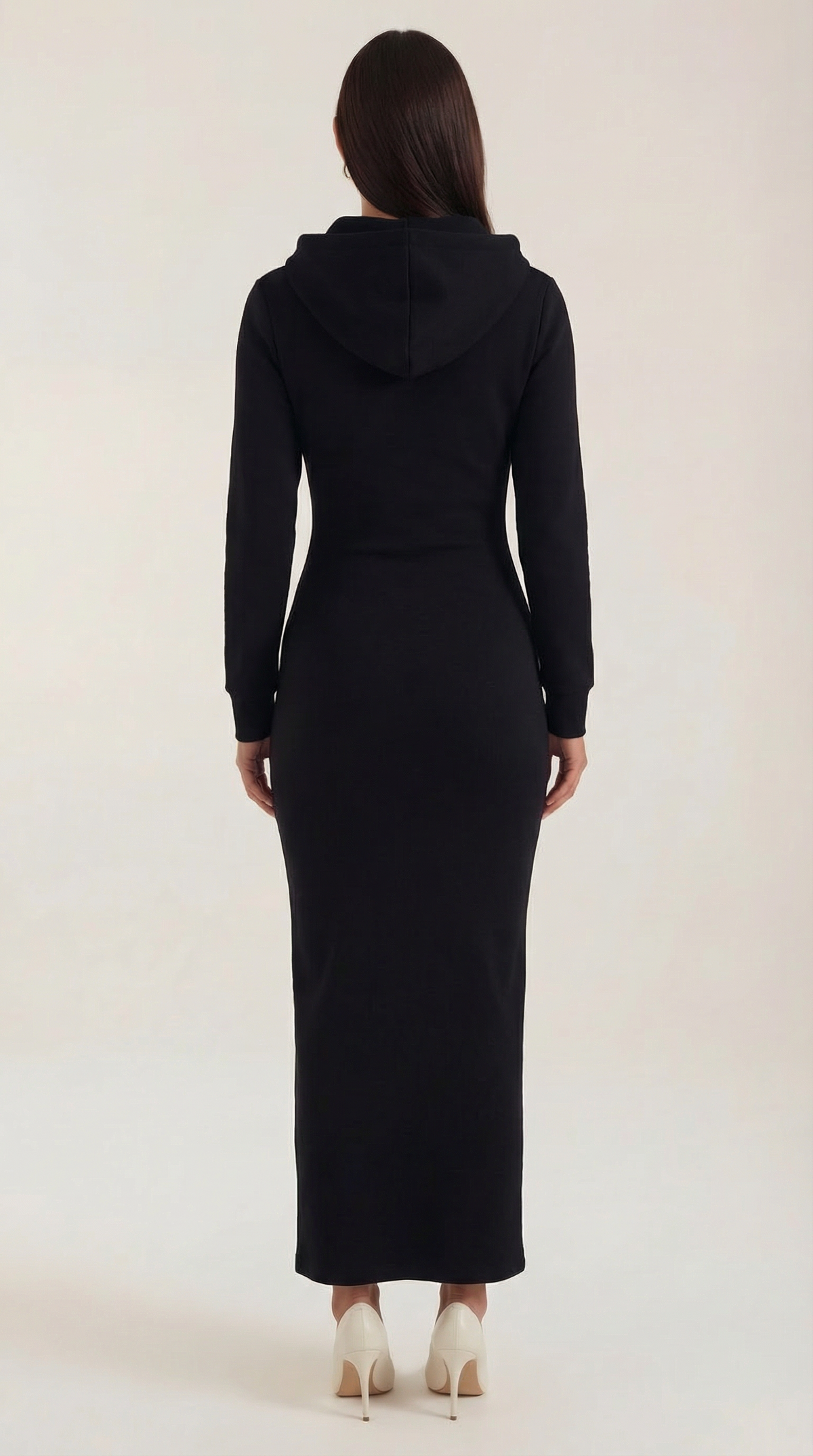 Langes Kleid mit Kapuze, Kordelzug und figurbetontem Schnitt für Damen