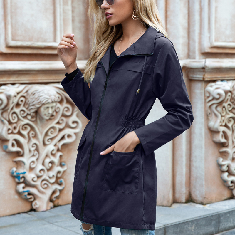 Parka Damen wasserdicht, warm gefüttert und tailliert mit Kapuze