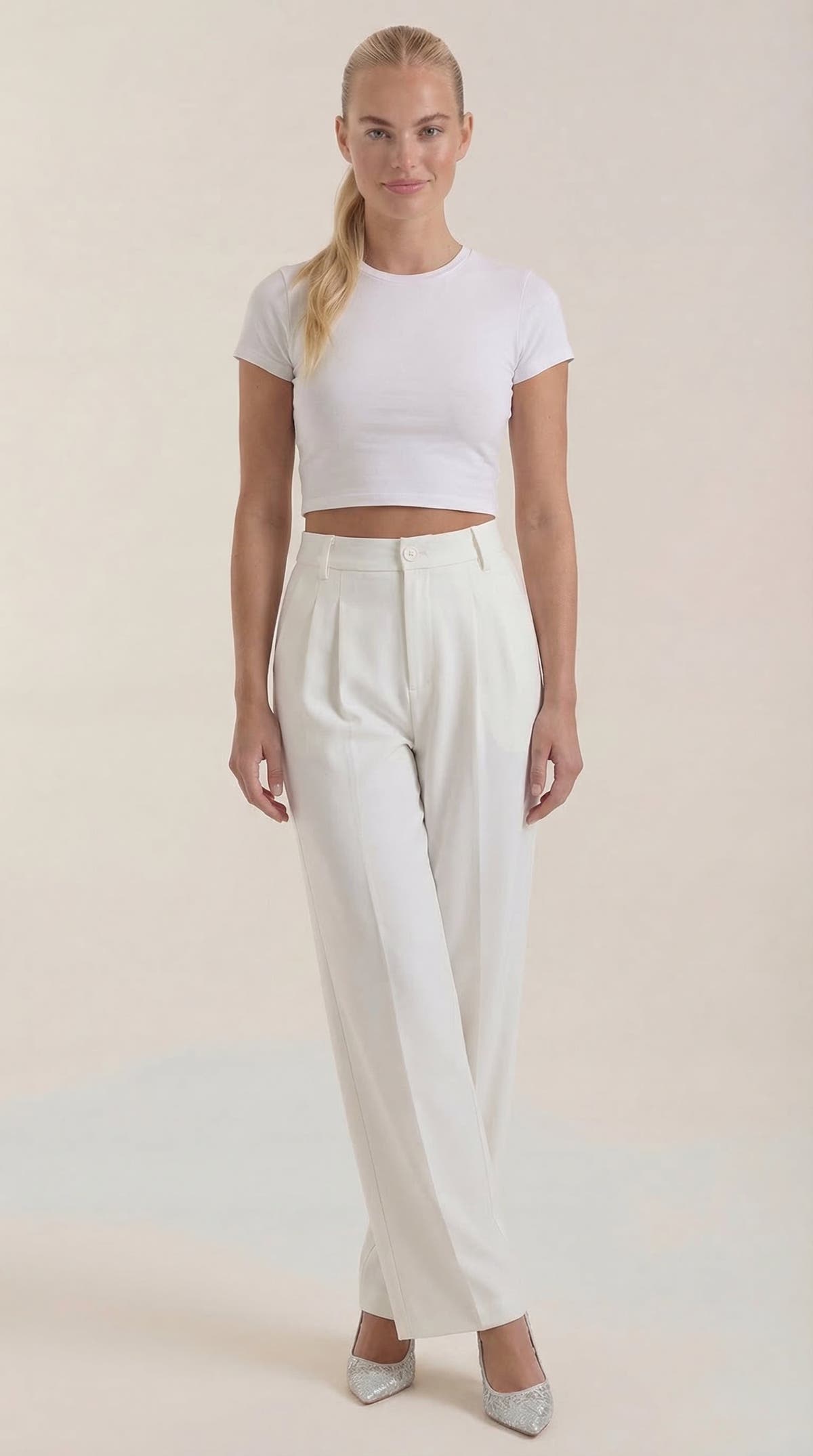 Stoffhose mit hohem Bund, Bundfalten und weitem Bein für Damen - Weiss