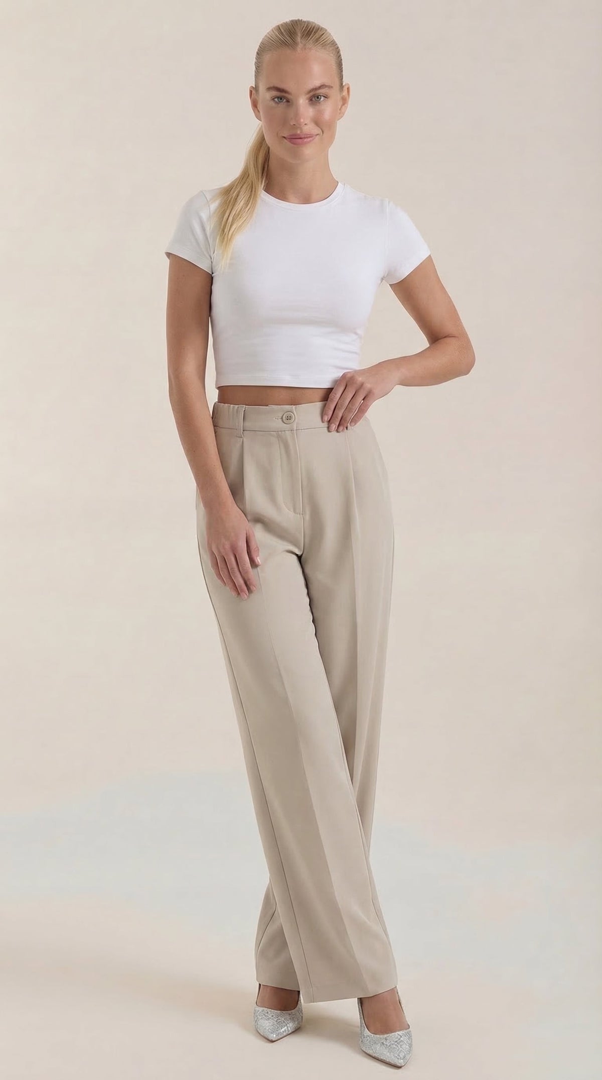 Stoffhose mit hohem Bund, Bundfalten und weitem Bein für Damen