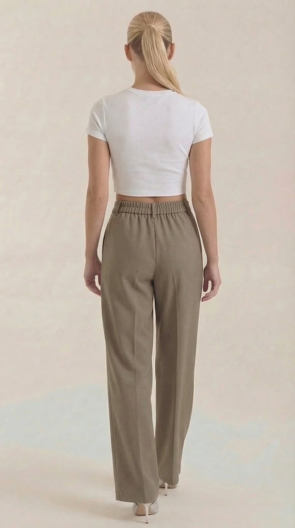 Stoffhose mit hohem Bund, Bundfalten und weitem Bein für Damen