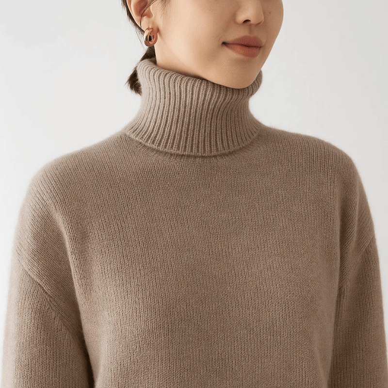 Rollkragenpullover Damen aus weichem Strick, Oversize und hüftlang