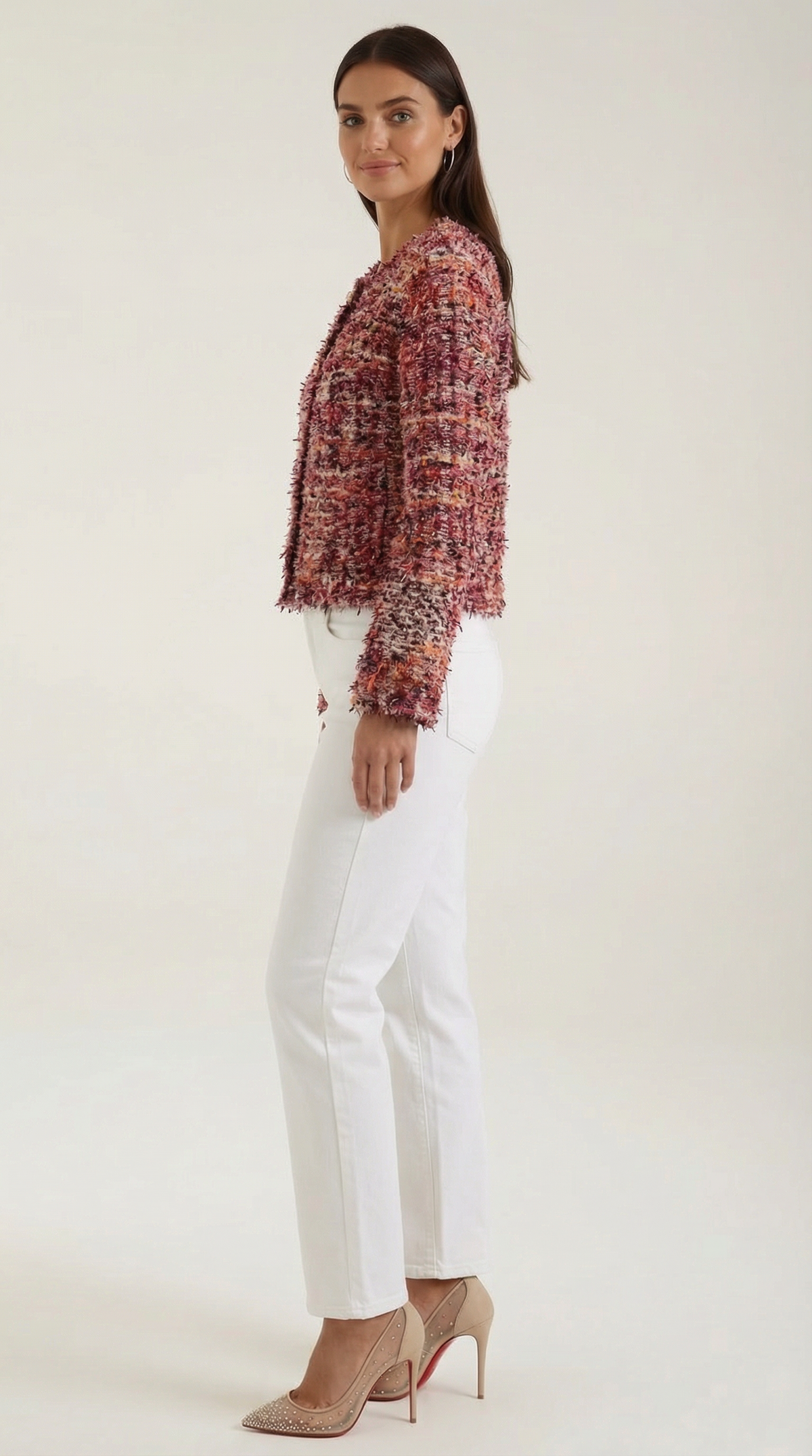 Kurze Strickjacke in Bouclé-Optik mit goldfarbenen Knöpfen für Damen