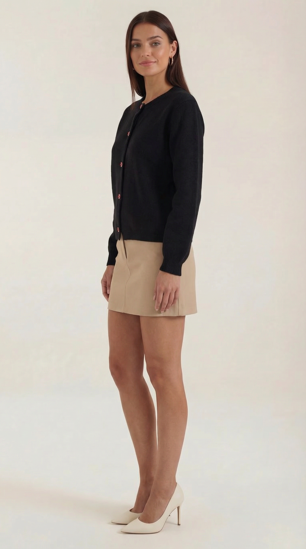 Strickjacke mit Rundhalsausschnitt und Knopfleiste für Damen