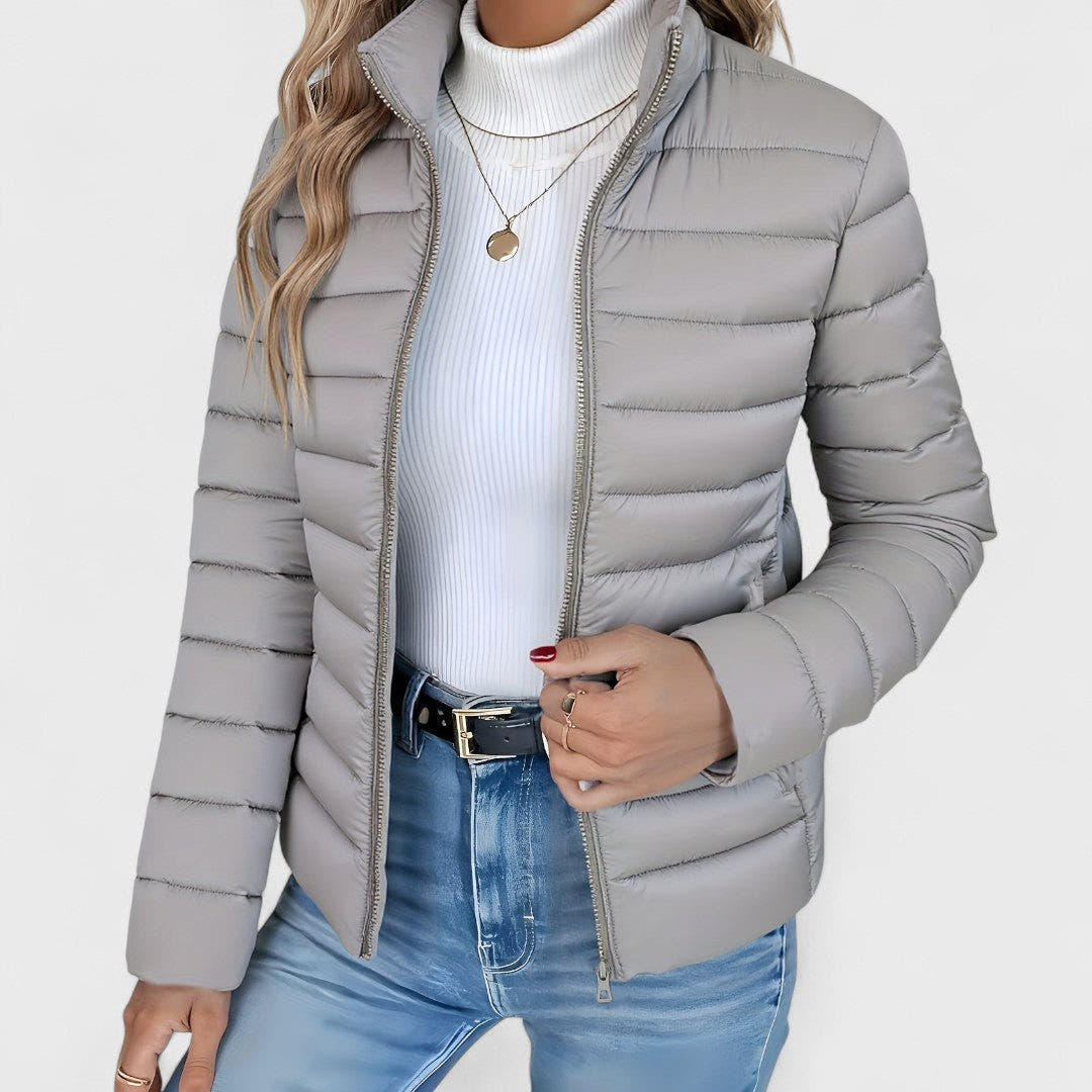 Steppjacke Damen leicht, hüftlang mit Stehkragen