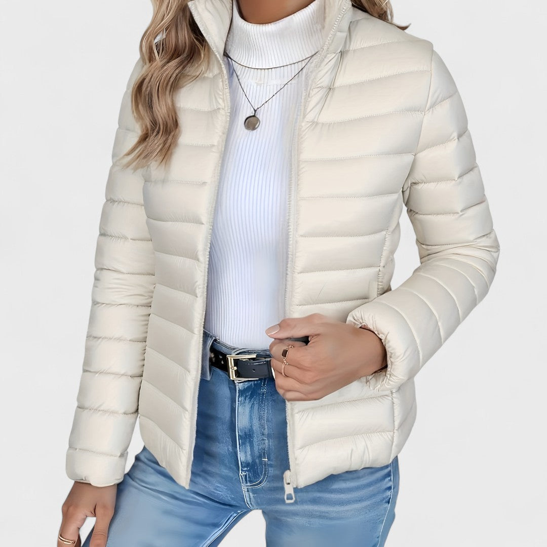Steppjacke Damen leicht, hüftlang mit Stehkragen