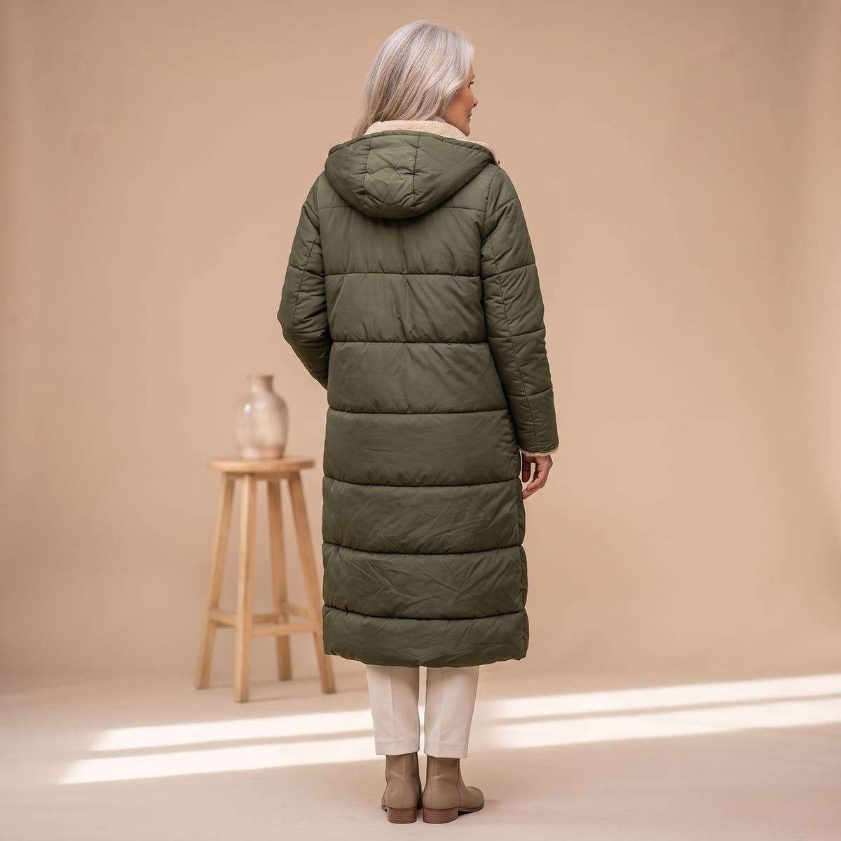 Steppmantel Damen mit Sherpafutter, lang und windabweisend