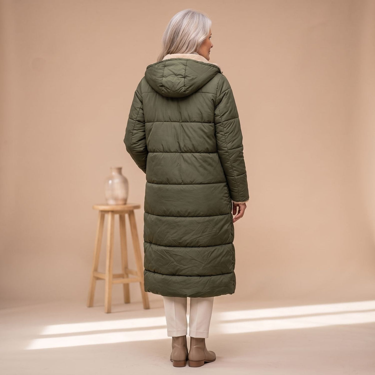 Steppmantel Damen mit Sherpafutter, lang und windabweisend