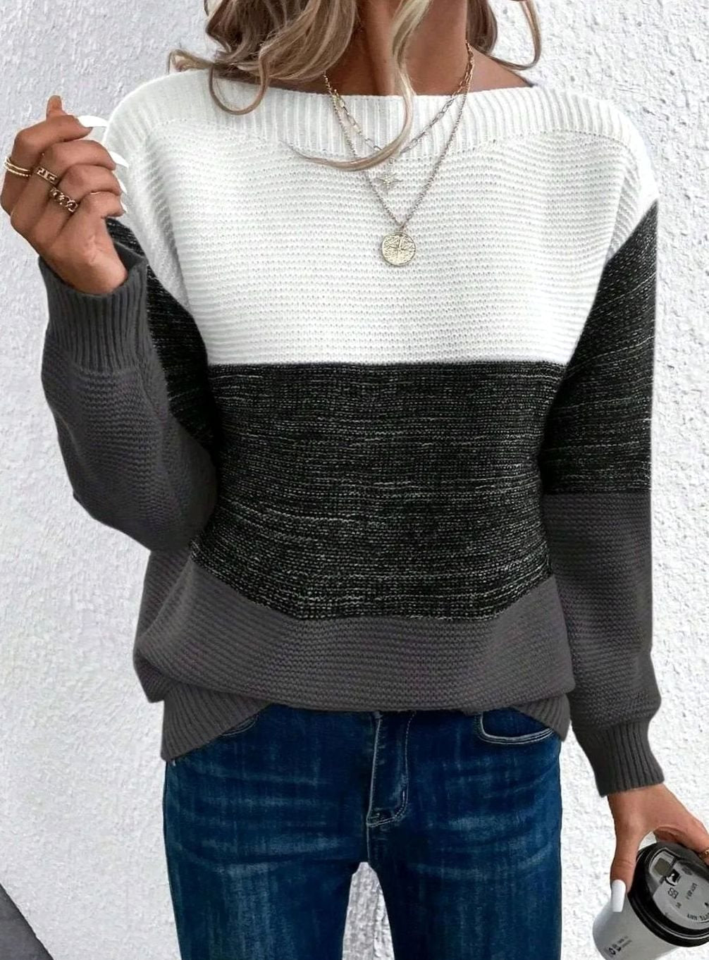 Pullover mit Colourblock und U-Boot-Ausschnitt