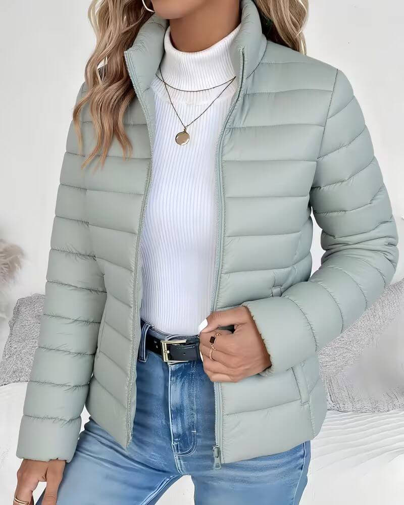 Steppjacke mit Stehkragen und durchgehendem Reissverschluss