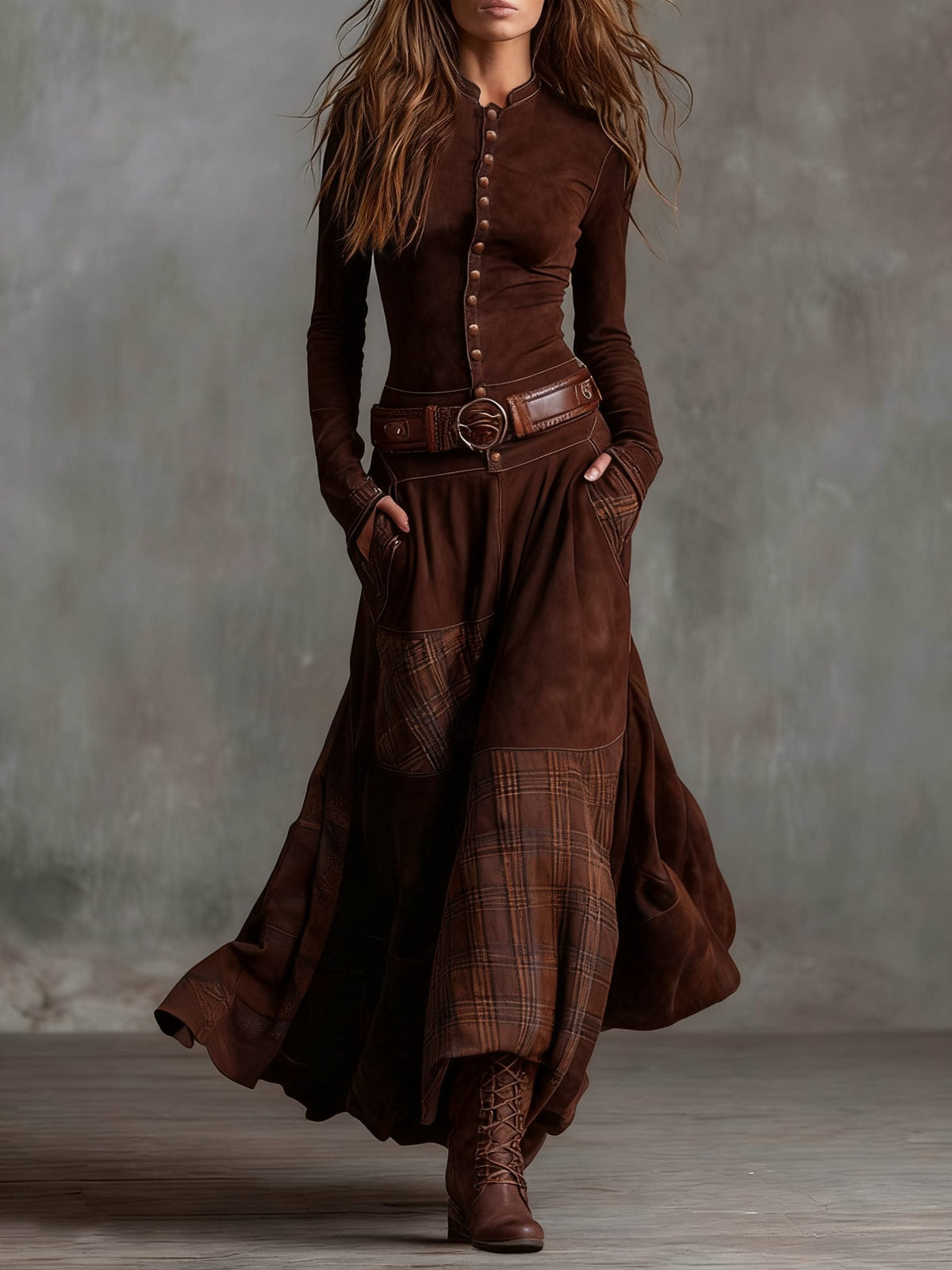 Langes Kleid mit Karo-Einsätzen und Knopfleiste für Damen