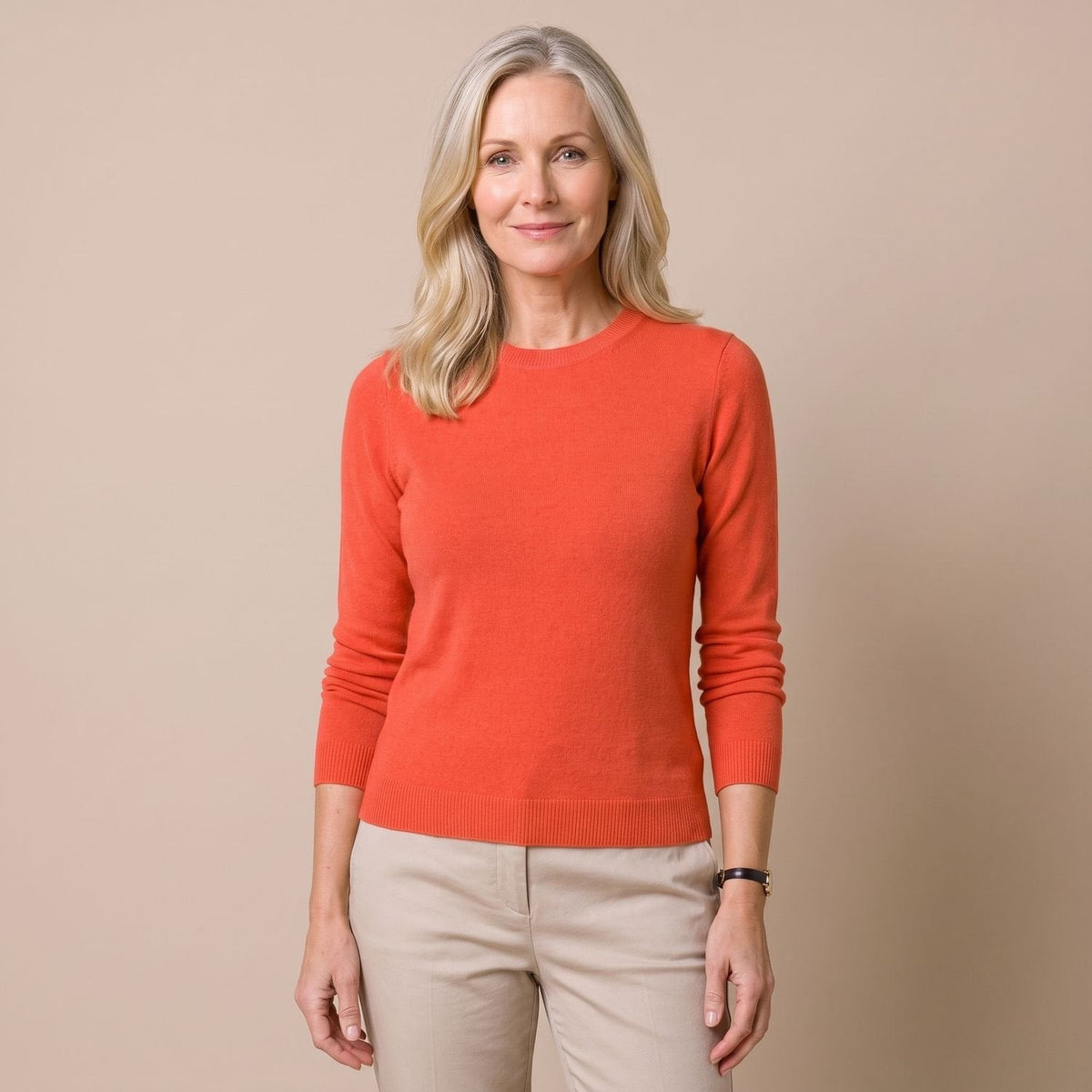 Wollpullover Damen aus weicher Wollmischung, figurbetont mit Rundhals