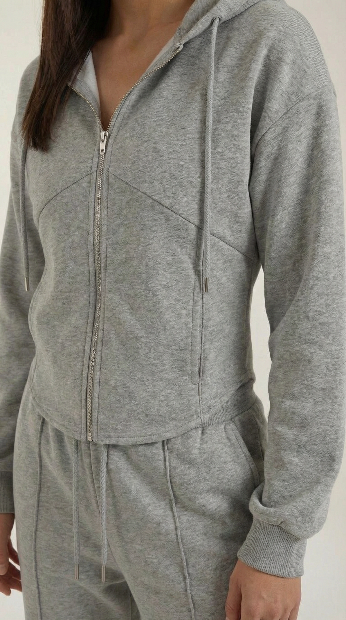 Zweiteiler mit Zip-Hoodie und weiter Hose für Damen